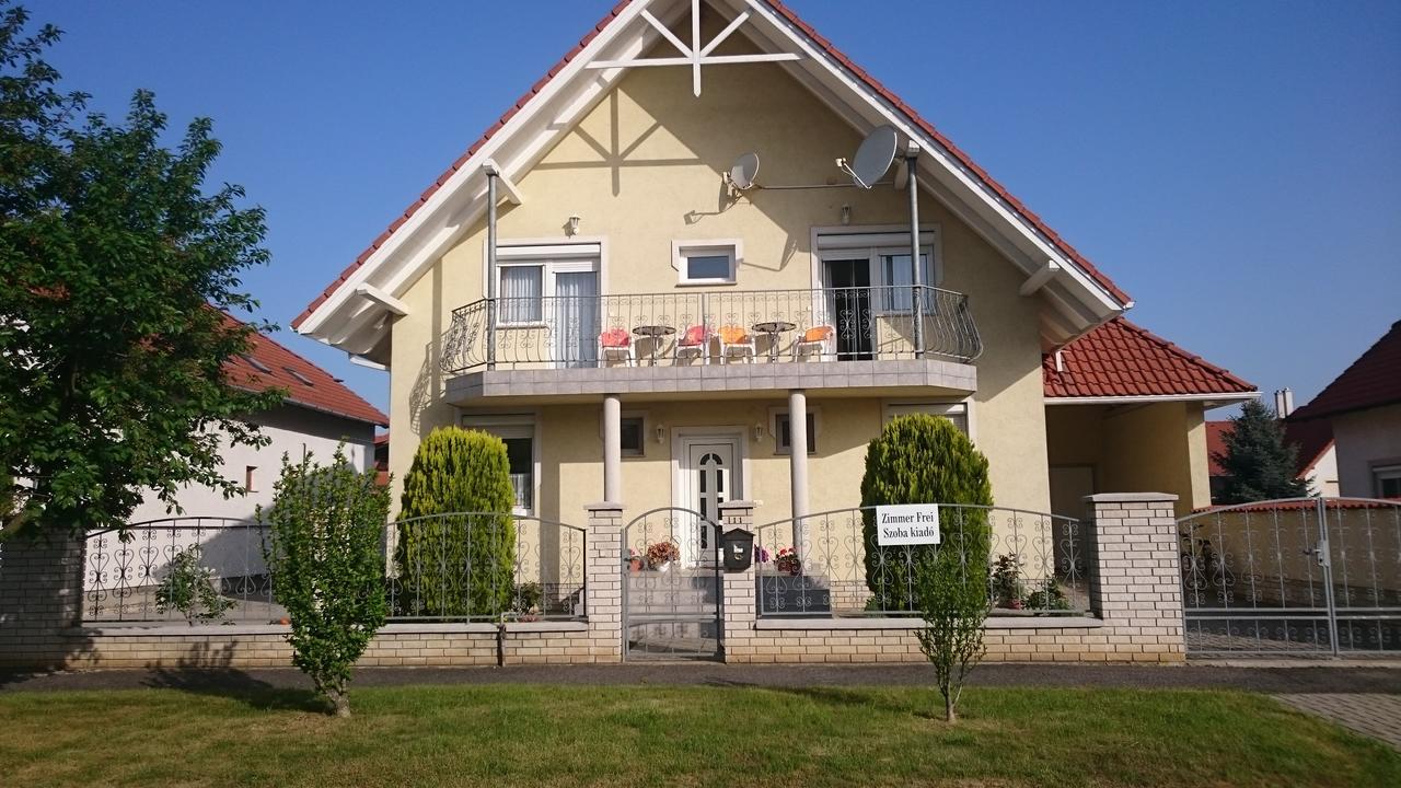 Natalie Appartment Bük Εξωτερικό φωτογραφία
